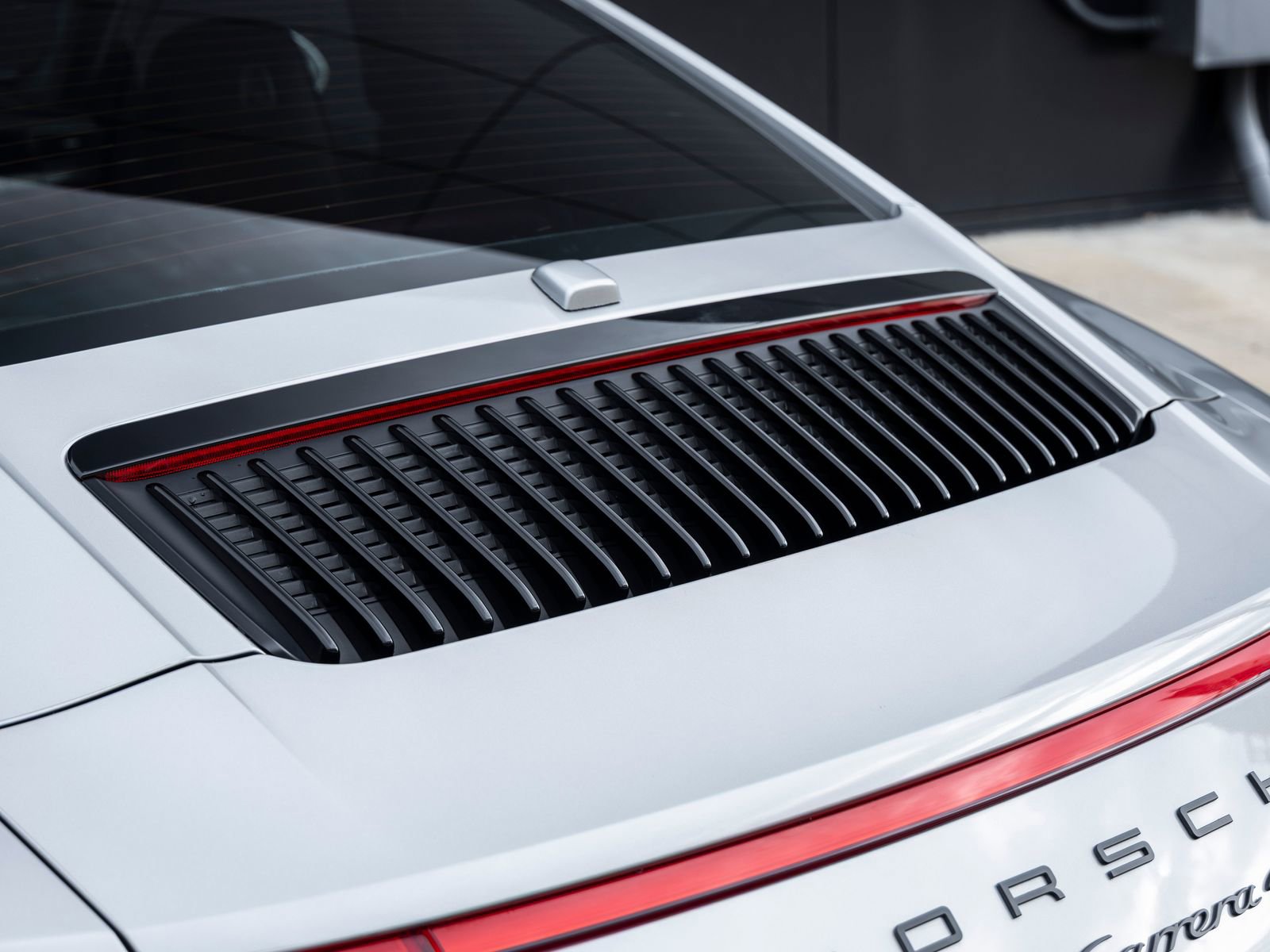 Certified 2018 Porsche 911 Carrera 4S AWD/4WD image 16