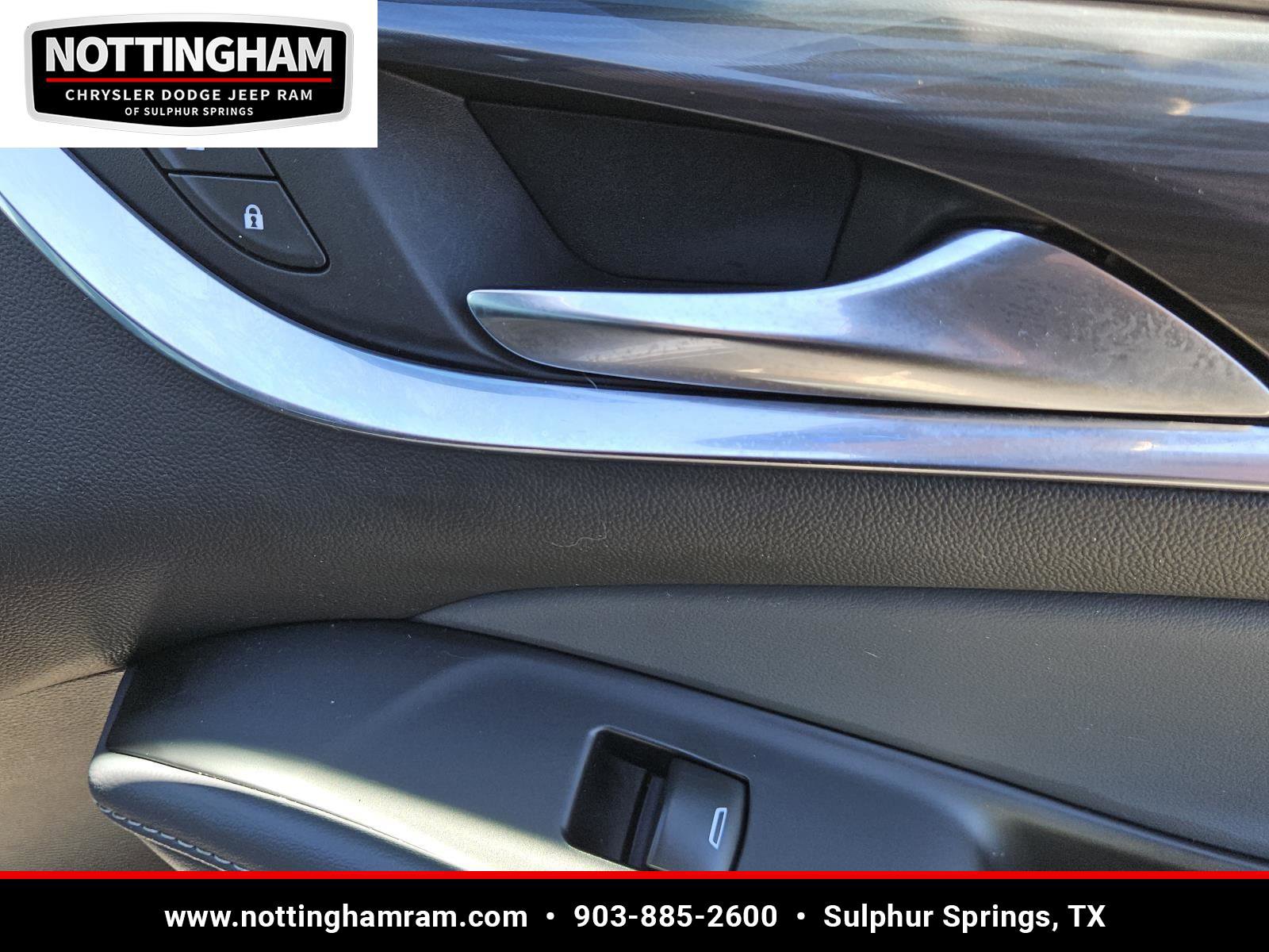 Used 2024 Buick Enclave Premium image 32