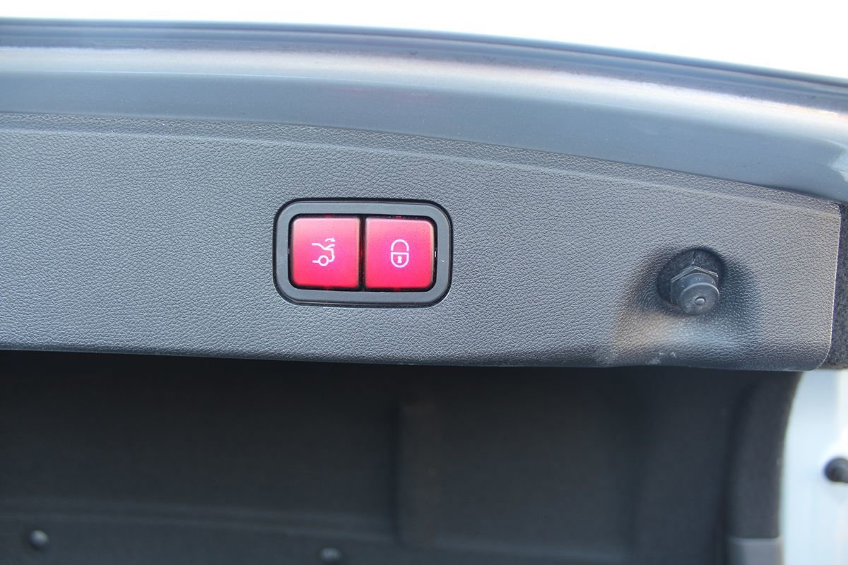 Used 2014 Mercedes-Benz E 63 AMG S-Model image 39