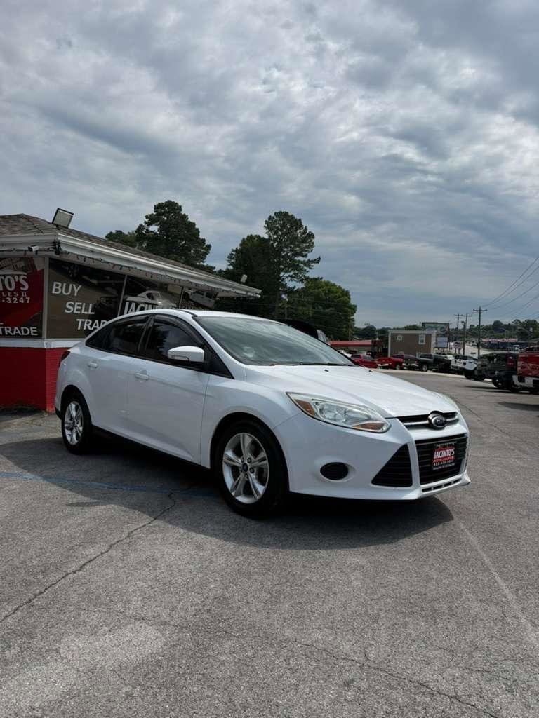 Used 2013 Ford Focus SE w/ SE Winter Pkg