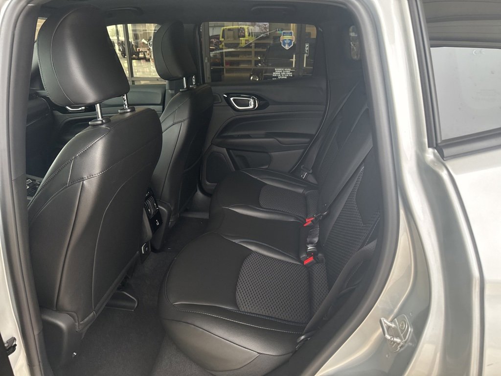 New 2026 Jeep Compass Latitude image 16