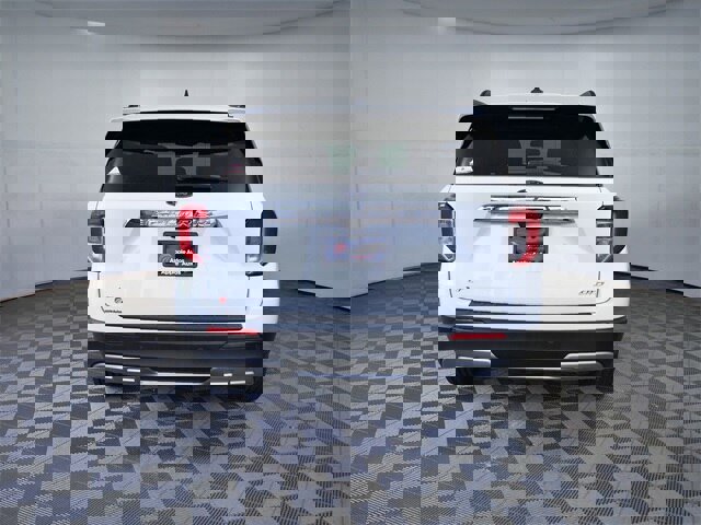 Certified 2023 Ford Explorer XLT image 7