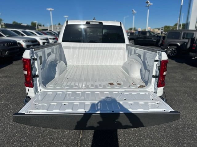 New 2026 RAM 1500 Laramie w/ Advanced Safety Group II AWD/4WD image 8