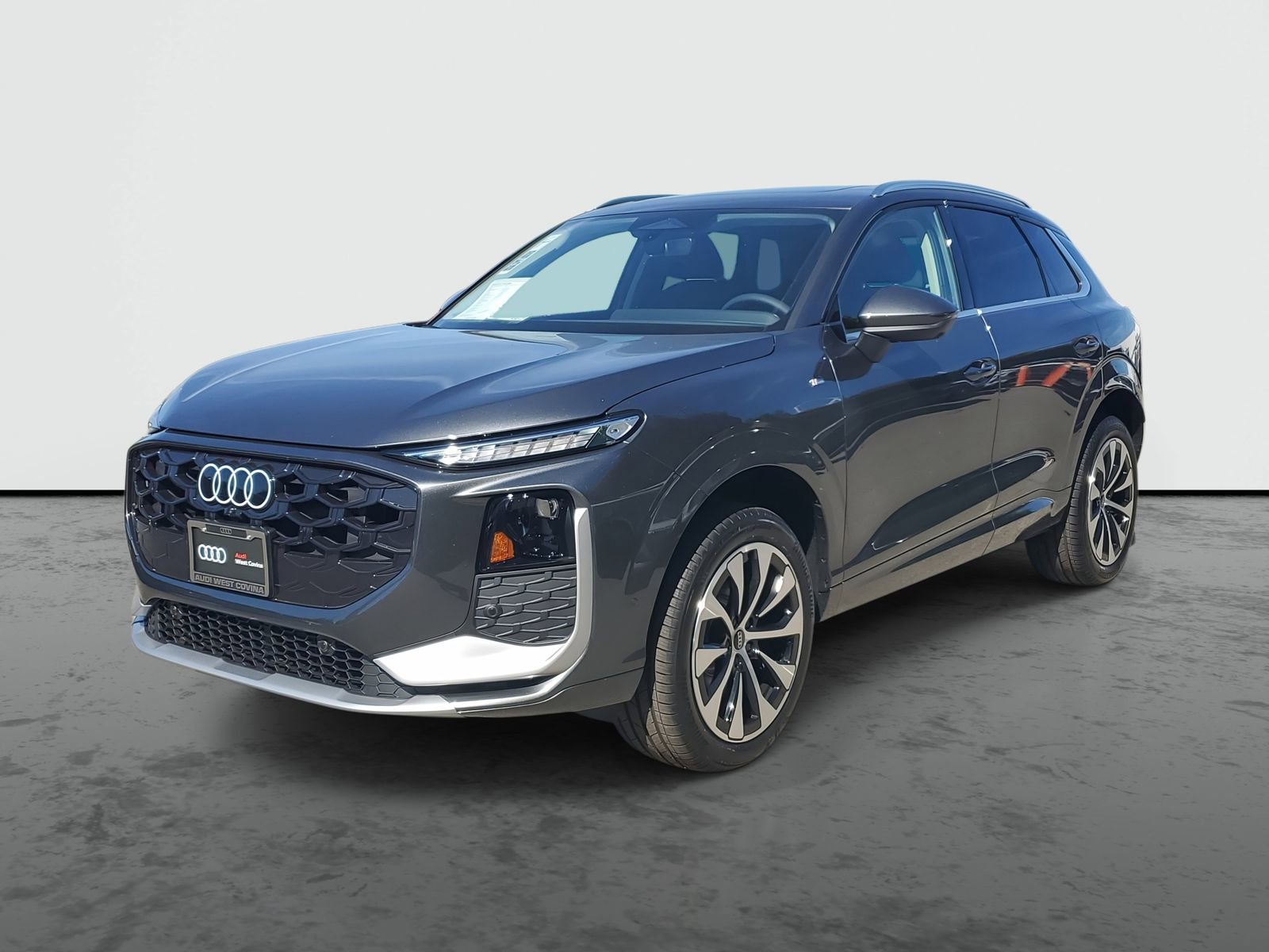 New 2026 Audi Q3 quattro 2.0T image 2
