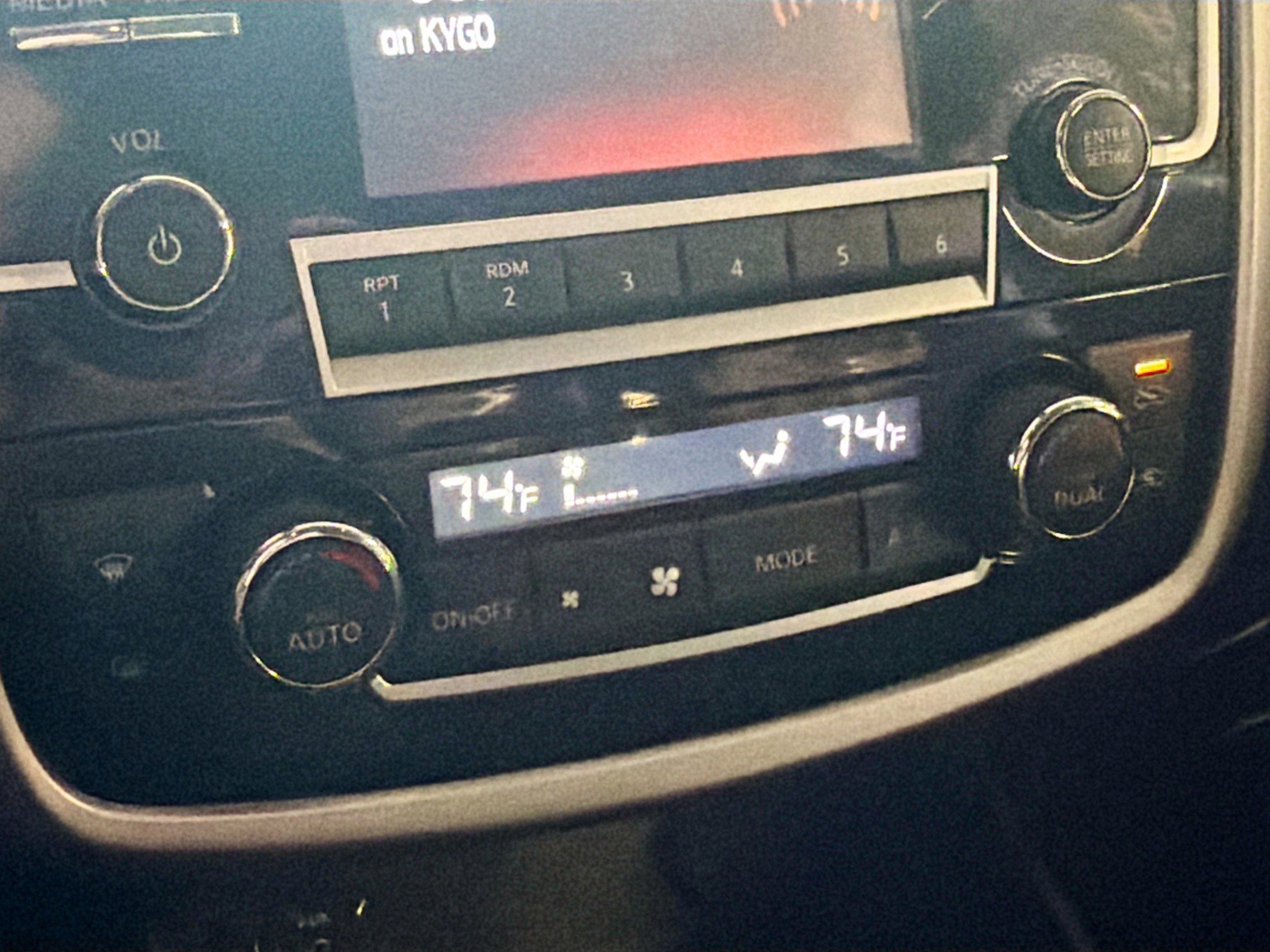 Used 2018 Nissan Altima 2.5 SV FWD image 23