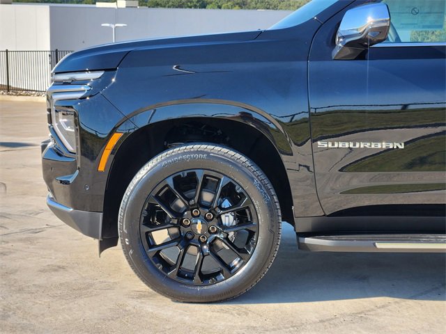 New 2026 Chevrolet Suburban Premier image 8