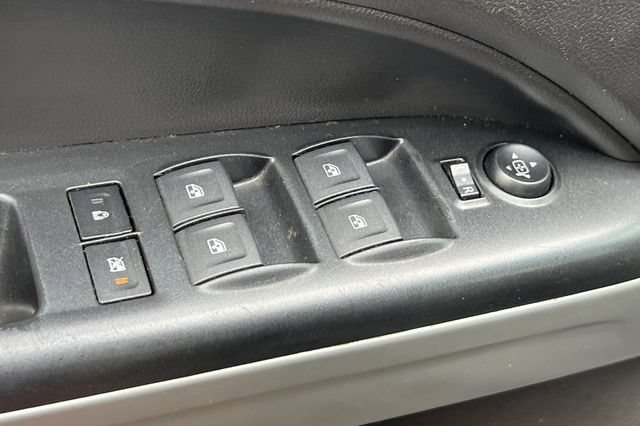 Used 2018 Chevrolet Colorado LT RWD image 12