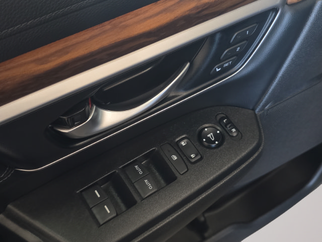 Used 2021 Honda CR-V EX-L image 11
