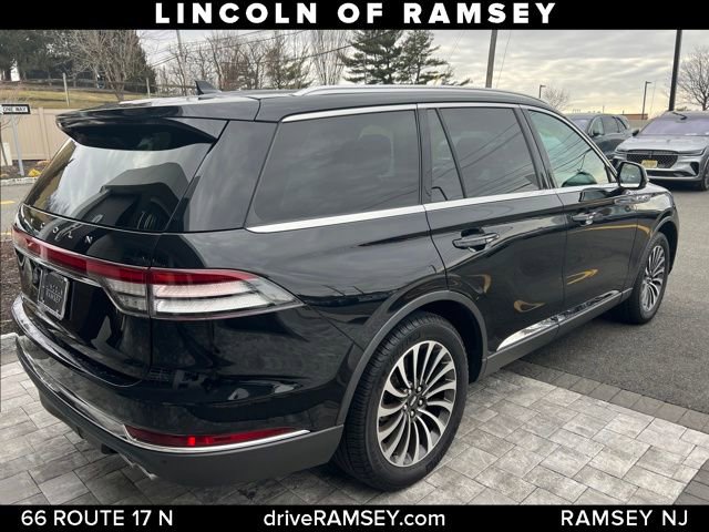 Used 2023 Lincoln Aviator Standard w/ Premium Package image 6