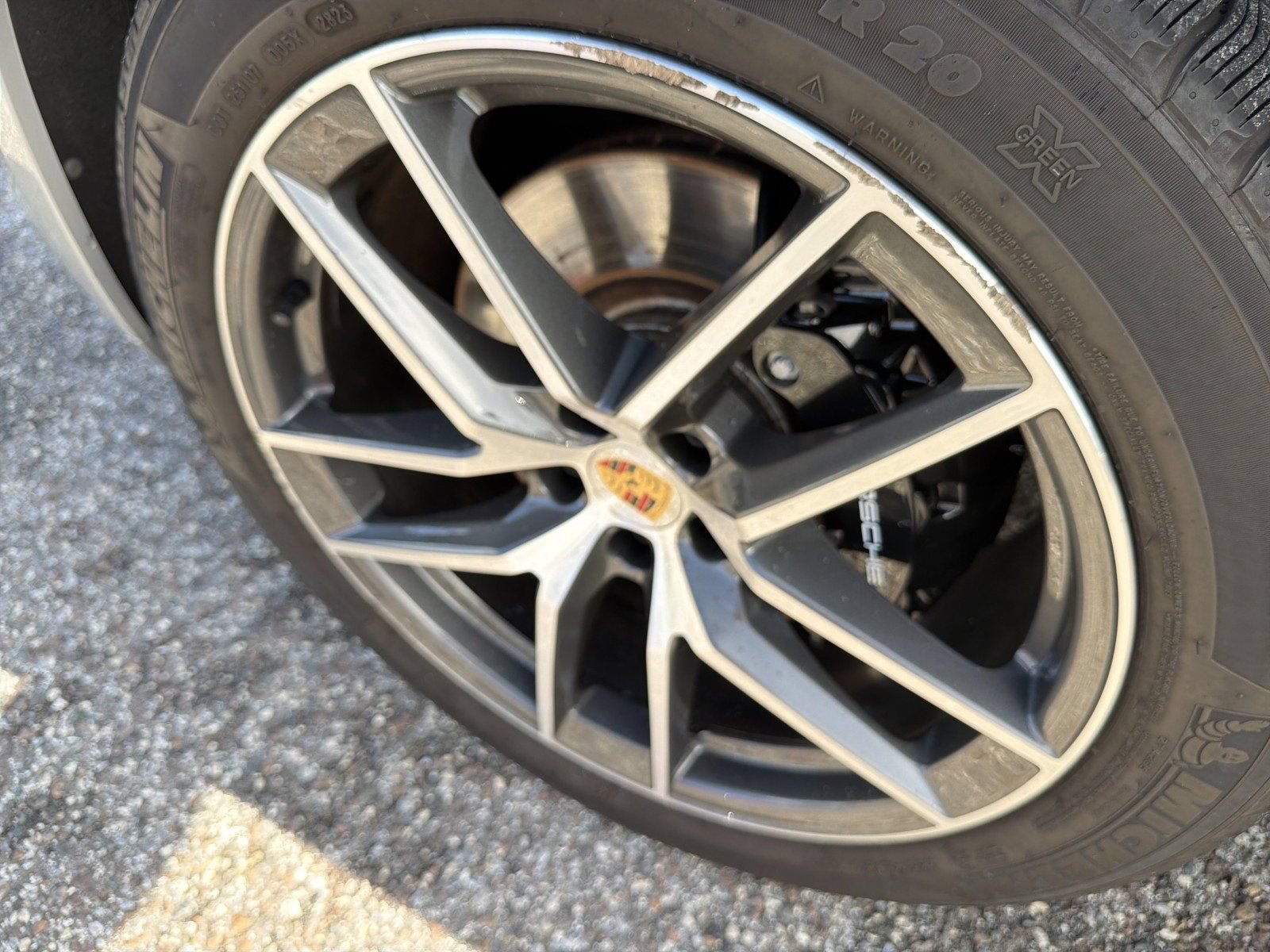 Used 2024 Porsche Macan S AWD/4WD image 10