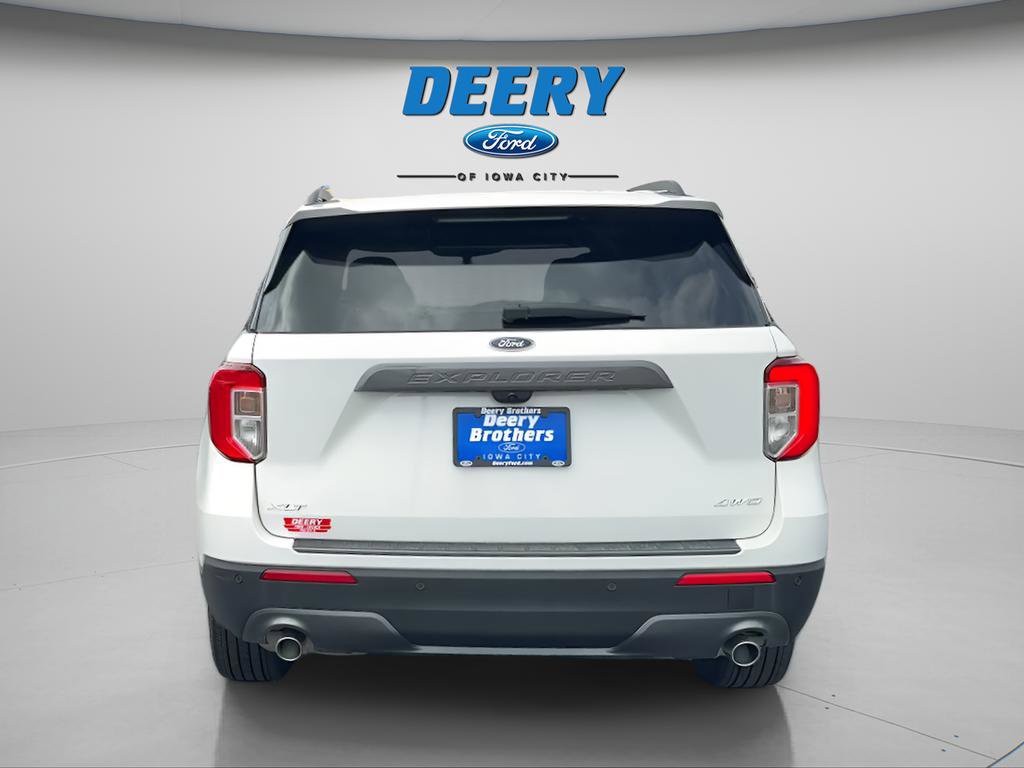 Certified 2023 Ford Explorer XLT w/ Equipment Group 202A image 6