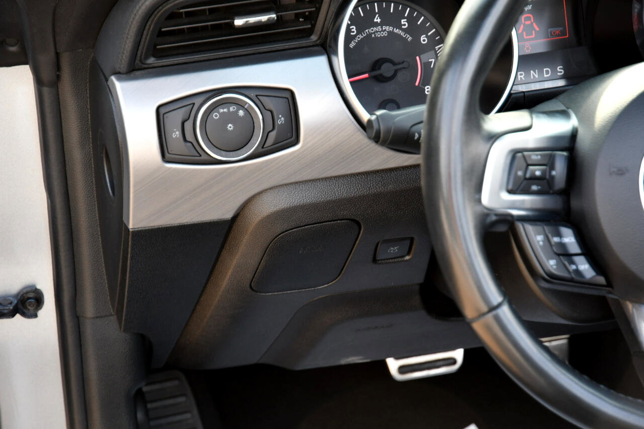 Used 2023 Ford Mustang Premium image 8