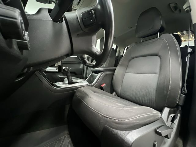 Used 2017 Chevrolet Colorado LT w/ LT Convenience Package image 18