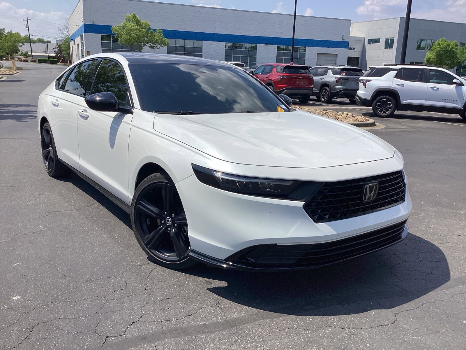 Used 2024 Honda Accord Sport image 1