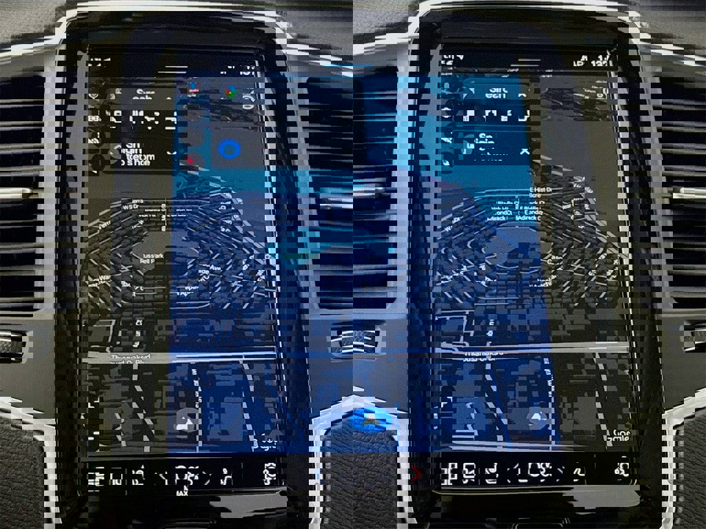 Certified 2024 Volvo XC90 B5 Core w/ Protection Package Premier image 13