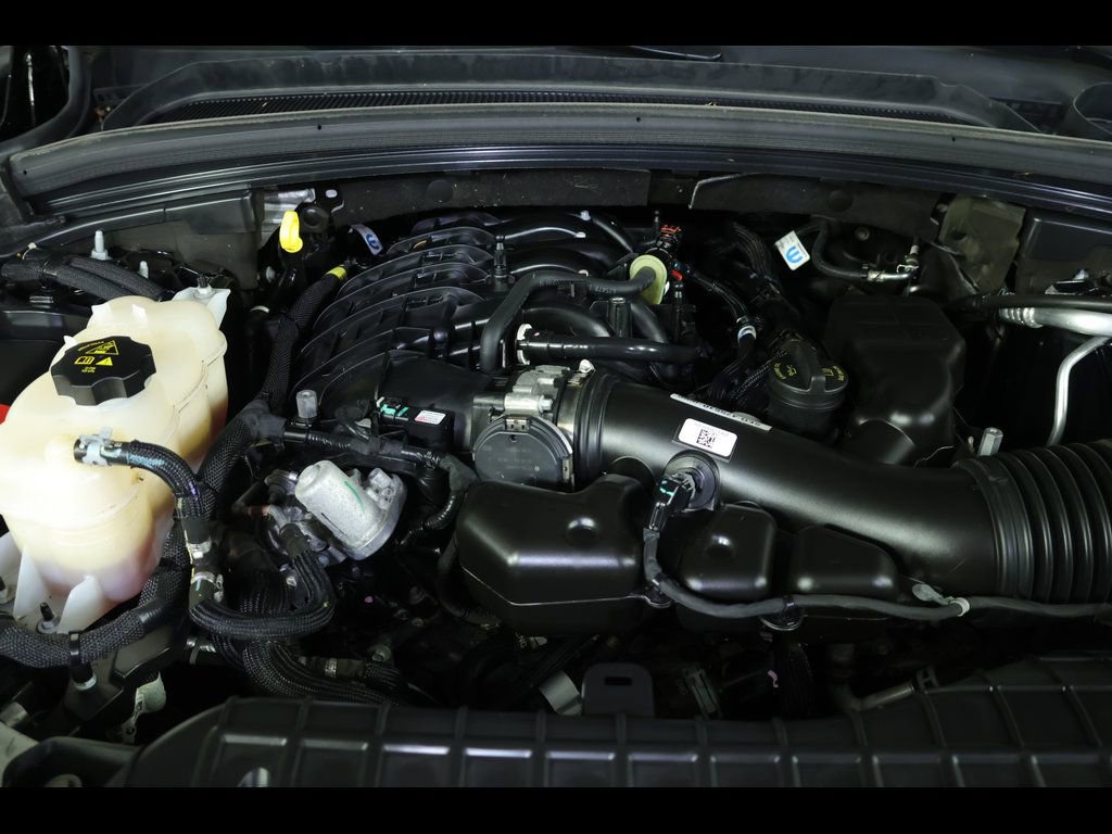 Used 2023 Jeep Grand Cherokee Altitude image 21