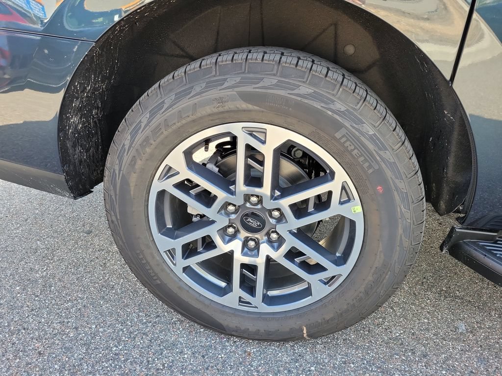 New 2026 Ford Expedition Max Active AWD/4WD image 6
