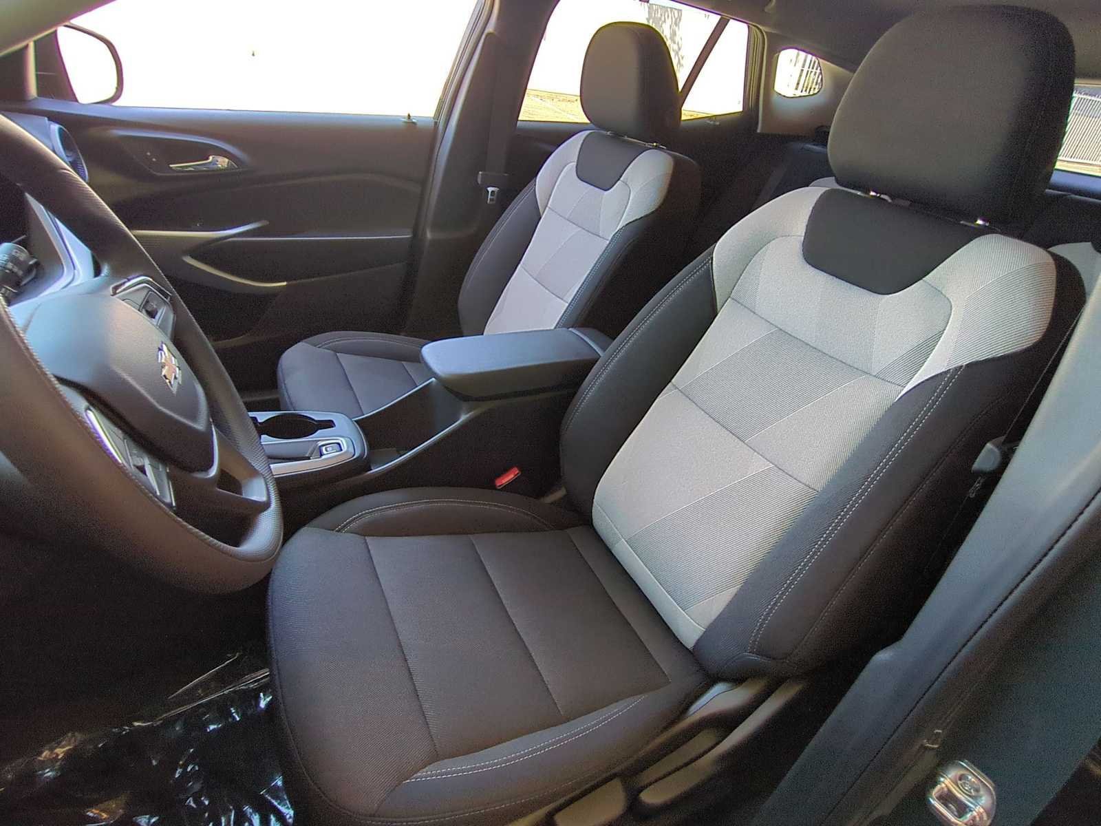 New 2026 Chevrolet Trax LS FWD image 22