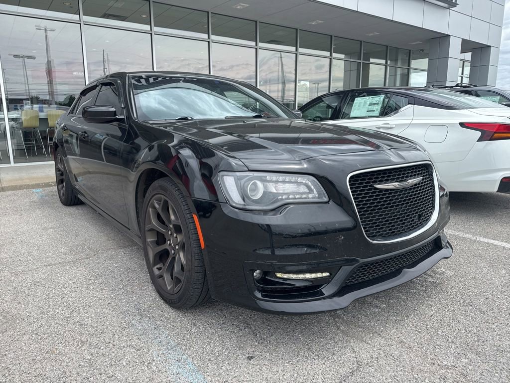 Used 2017 Chrysler 300 S w/ S Model Appearance Package RWD image 2