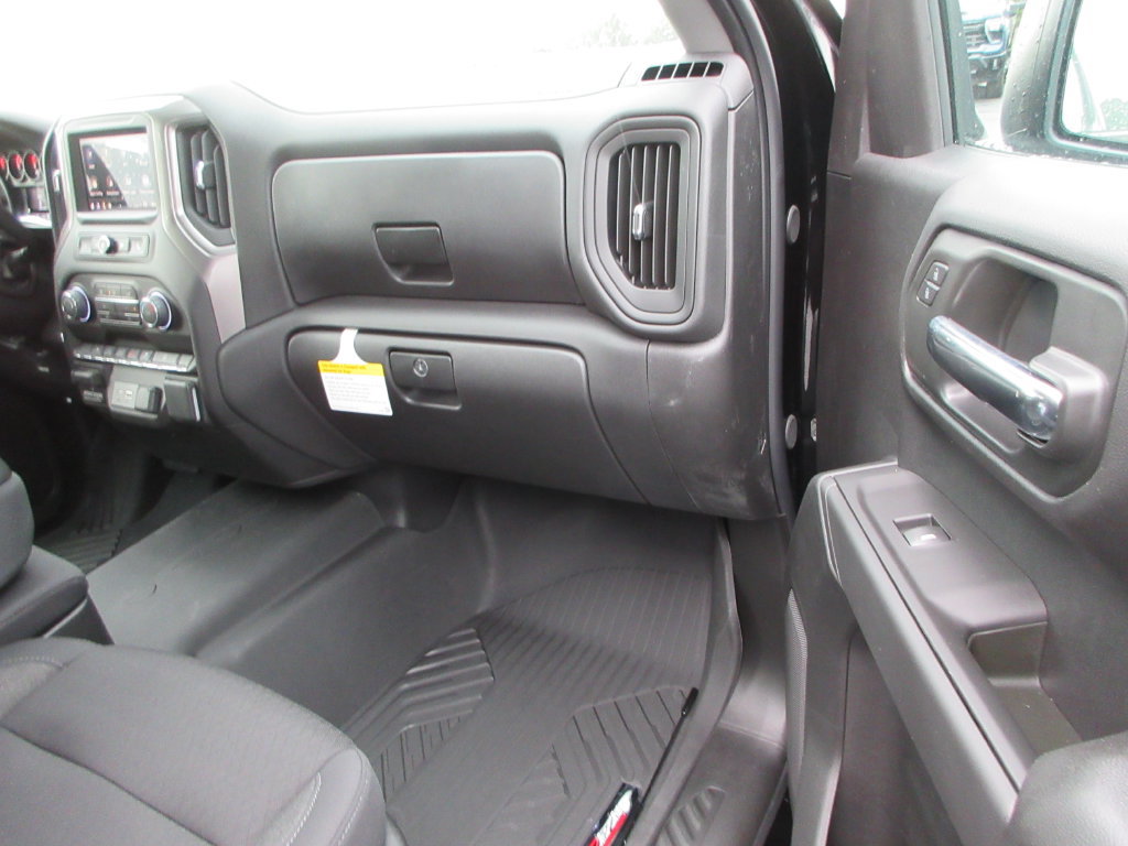 New 2026 Chevrolet Silverado 1500 Custom Trail Boss w/ LPO, Dark Essentials Package AWD/4WD image 21