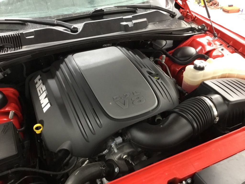 Used 2022 Dodge Challenger R/T w/ Plus Package image 33