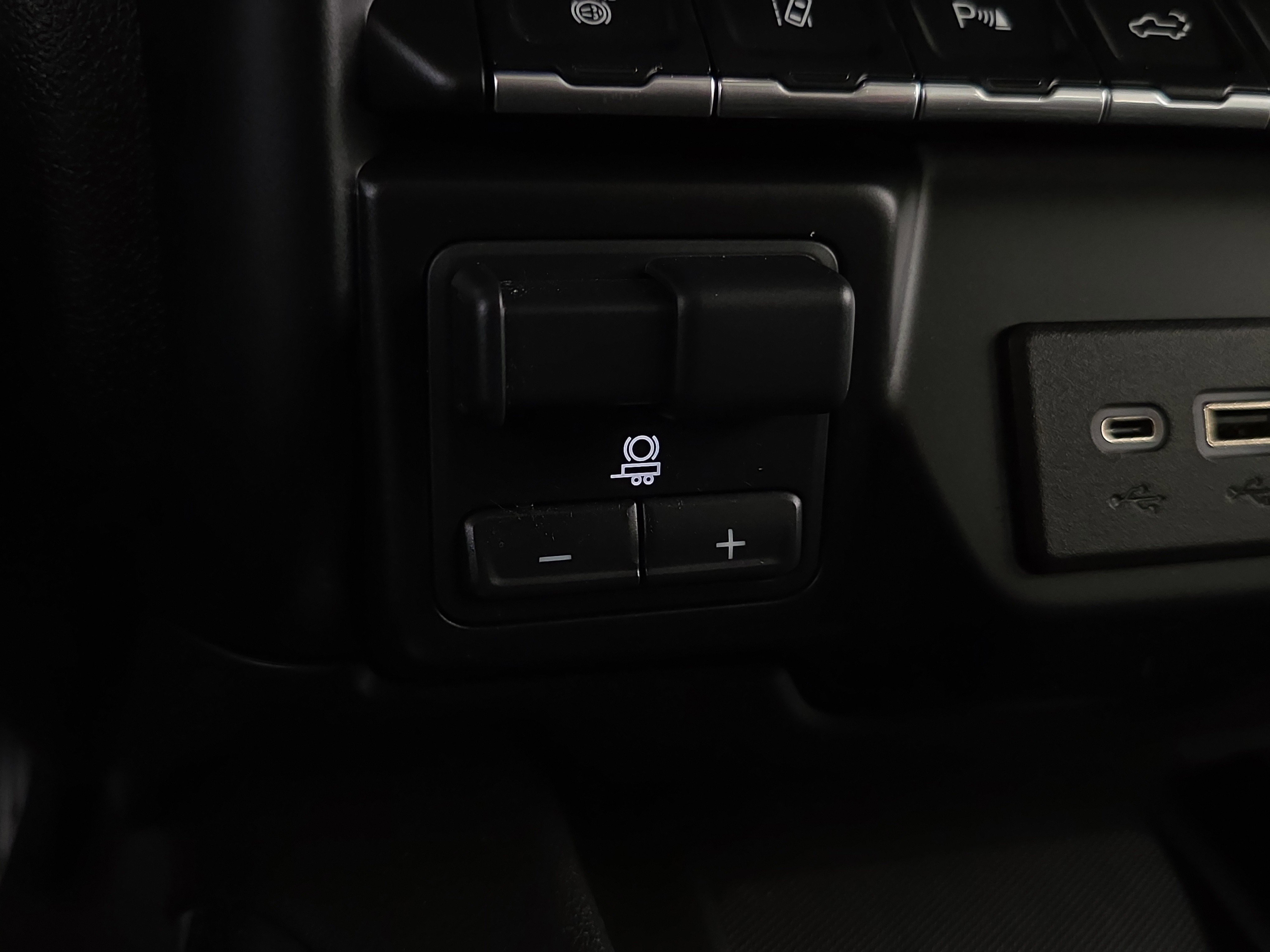 Used 2022 GMC Sierra 2500 Denali image 21