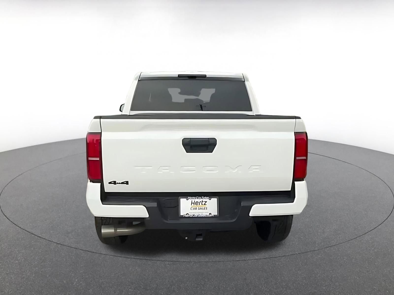 Used 2024 Toyota Tacoma TRD Off-Road image 12