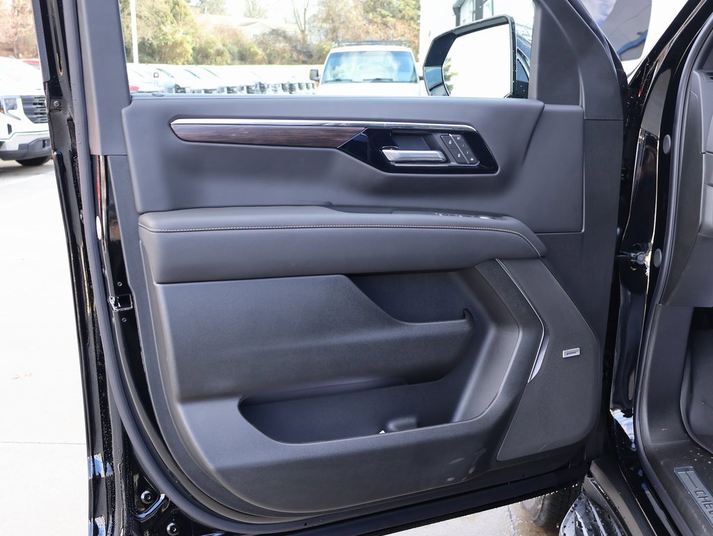 New 2026 Chevrolet Tahoe Premier image 11