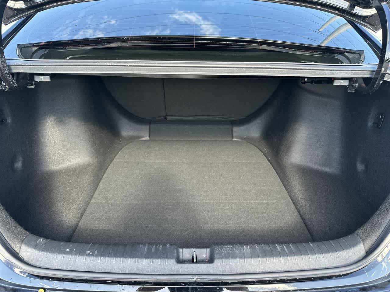 Used 2023 Honda Accord Touring image 12
