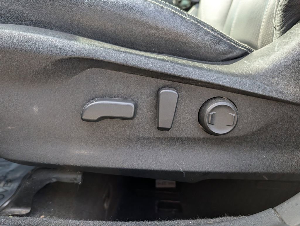 Used 2020 Subaru Forester Limited image 20