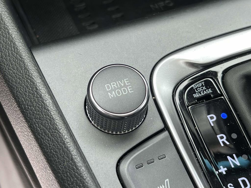 Used 2023 Hyundai Kona SEL w/ Convenience Package image 36