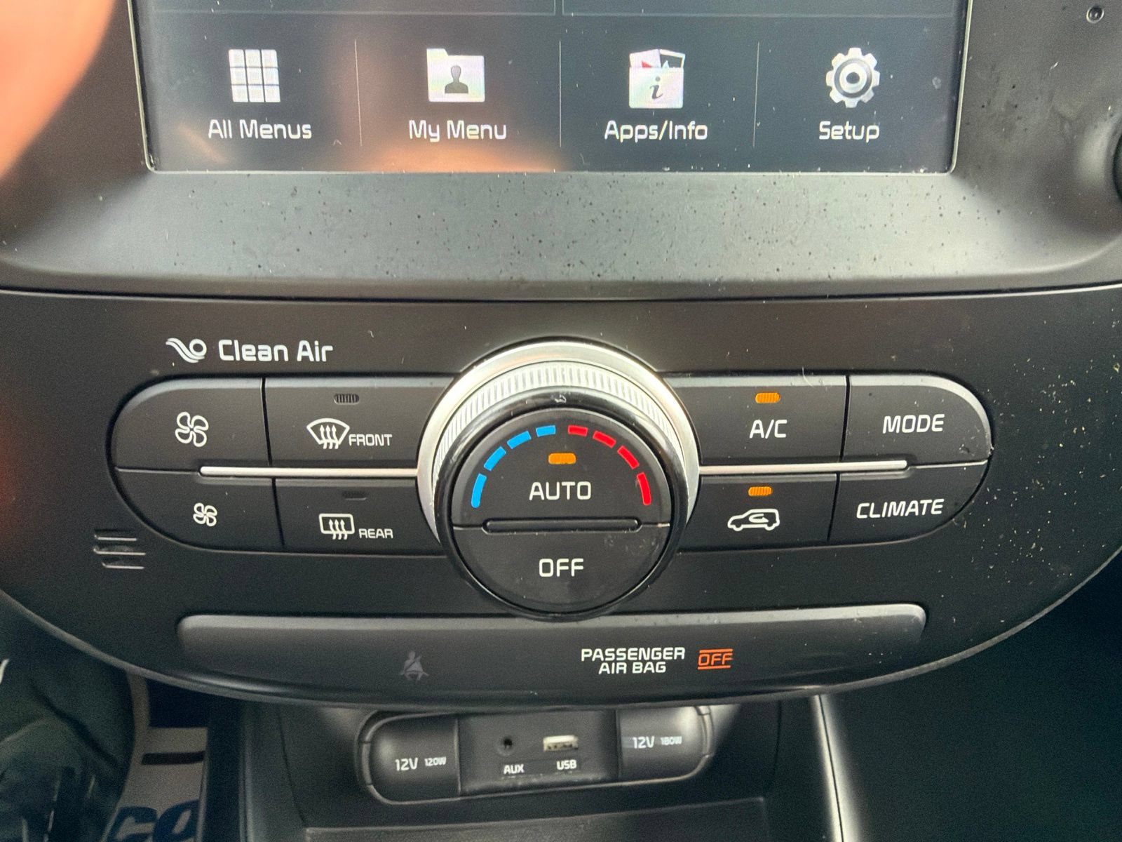 Used 2018 Kia Soul + FWD image 19