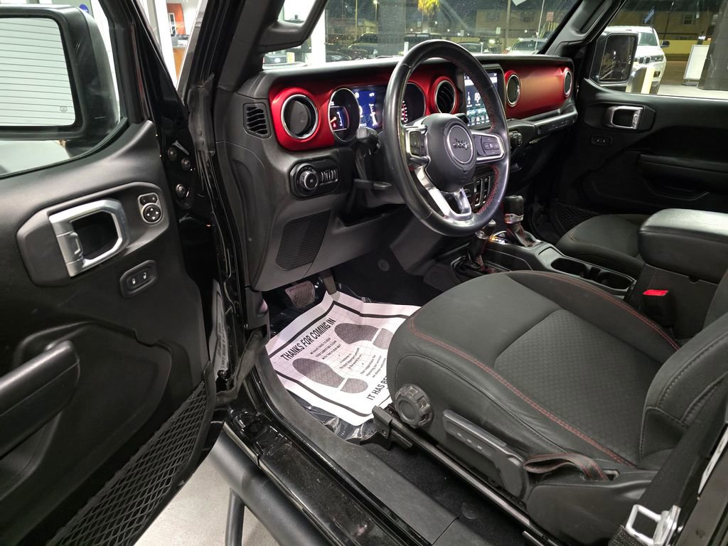 Used 2019 Jeep Wrangler Rubicon image 16