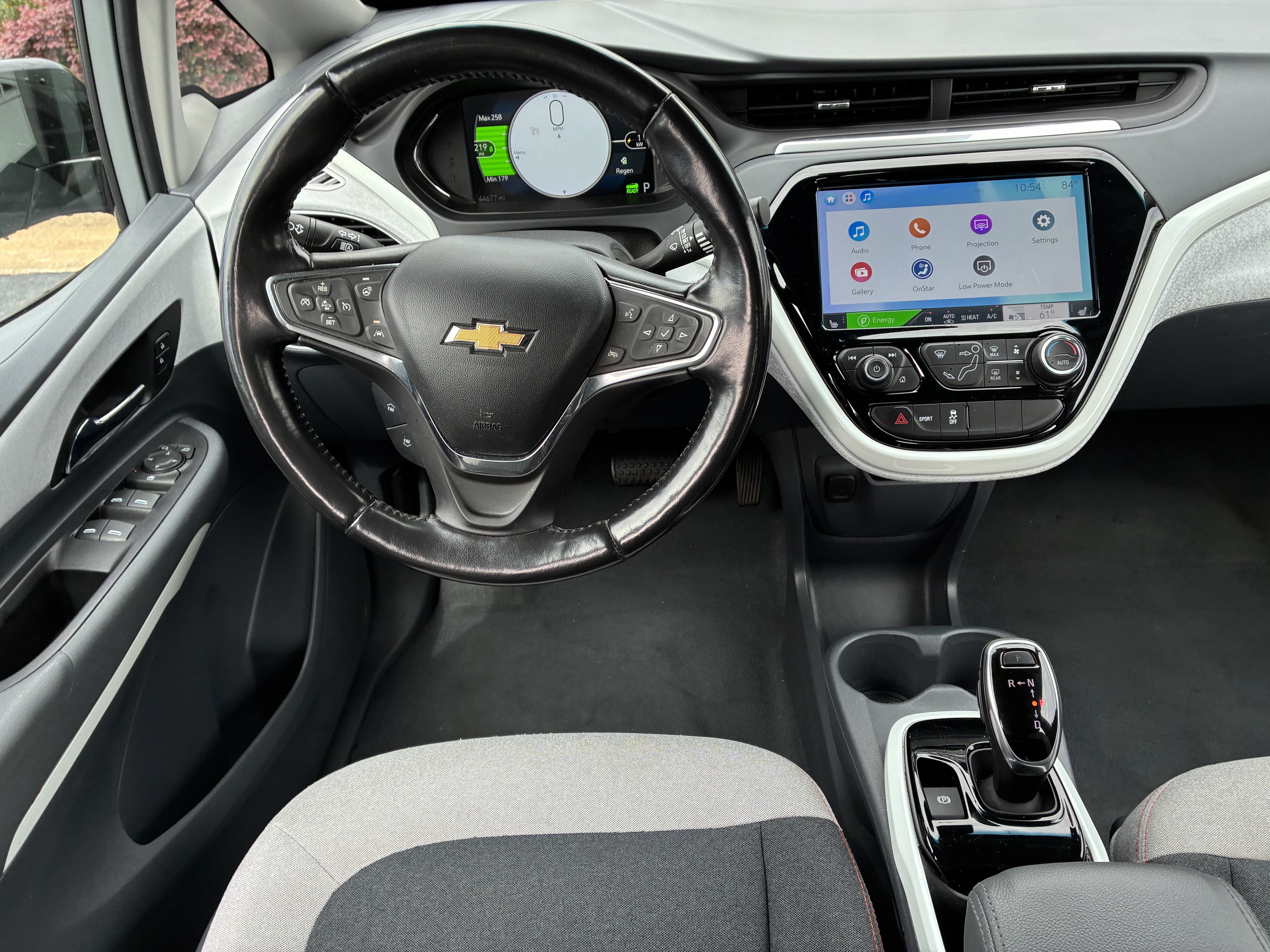Used 2020 Chevrolet Bolt LT FWD image 19