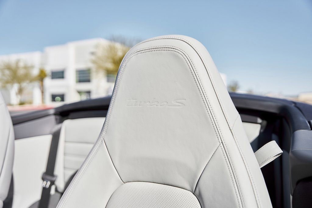 Used 2022 Porsche 911 Turbo S image 40