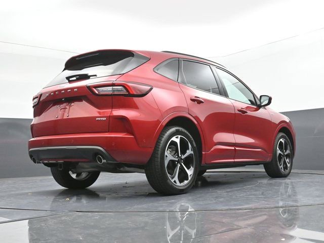 Used 2024 Ford Escape ST-Line Elite w/ Premium Technology Package image 29