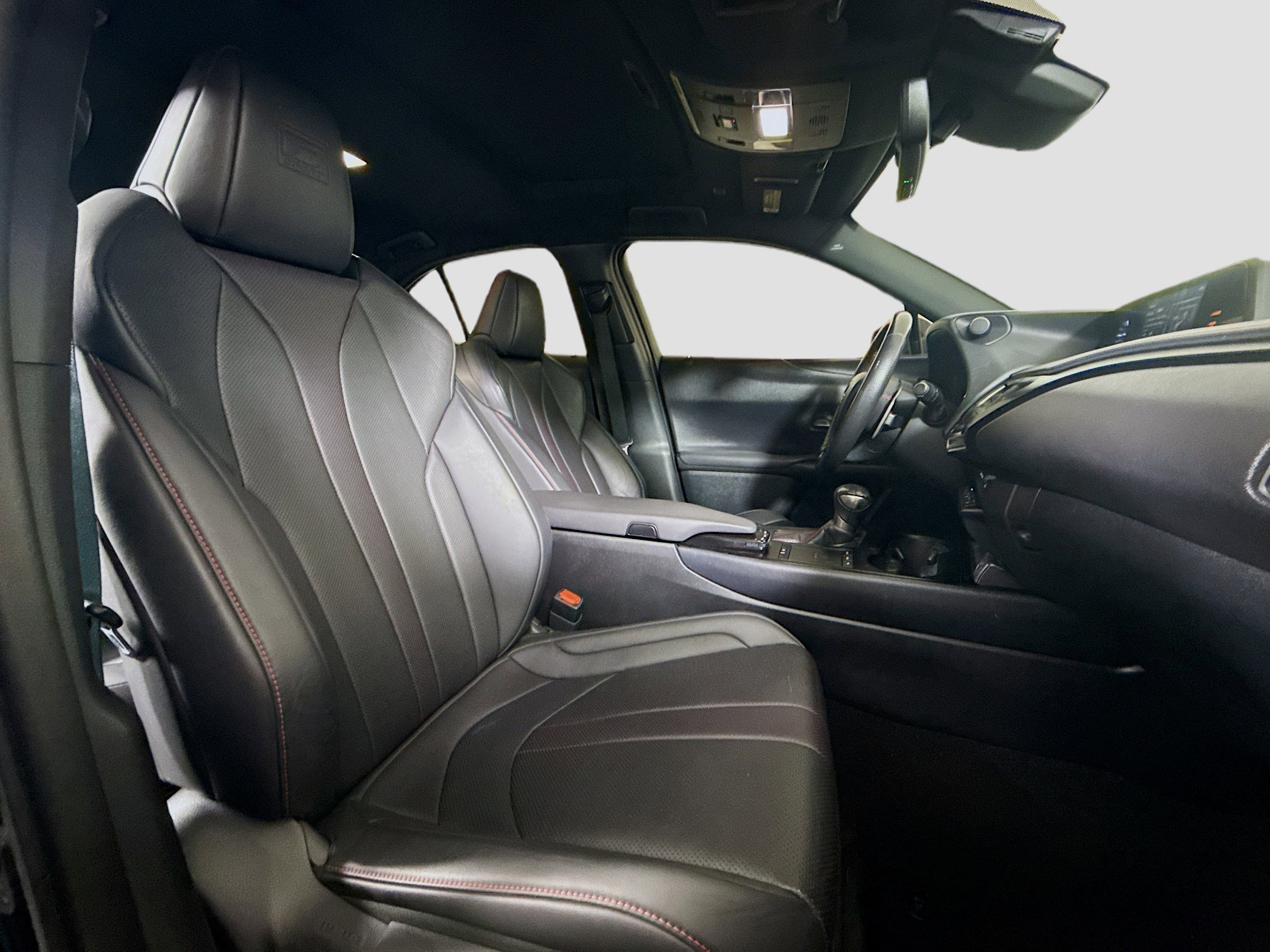 Used 2020 Lexus UX 250h F Sport w/ F Sport Premium Package image 29
