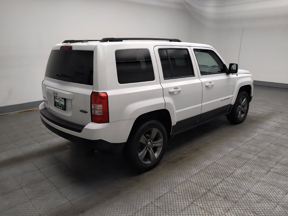 Used 2015 Jeep Patriot High Altitude AWD/4WD image 10