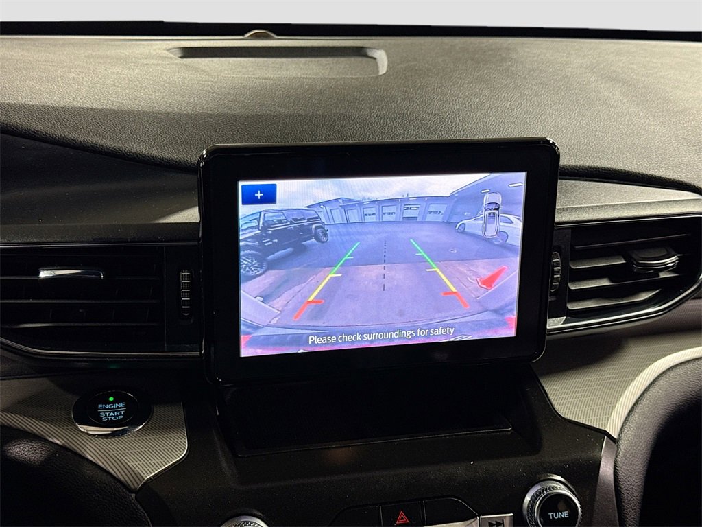 Used 2020 Ford Explorer XLT w/ Equipment Group 202A image 23