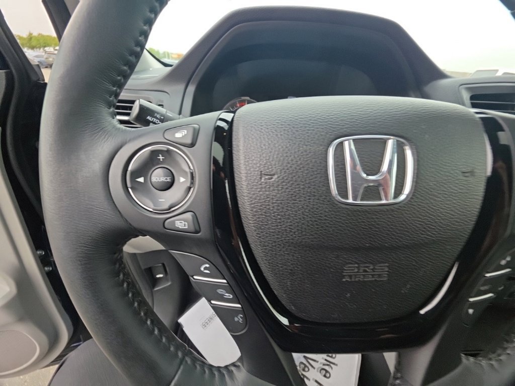 Used 2016 Honda Pilot Elite image 18