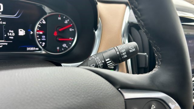 Certified 2023 Chevrolet Traverse Premier image 28