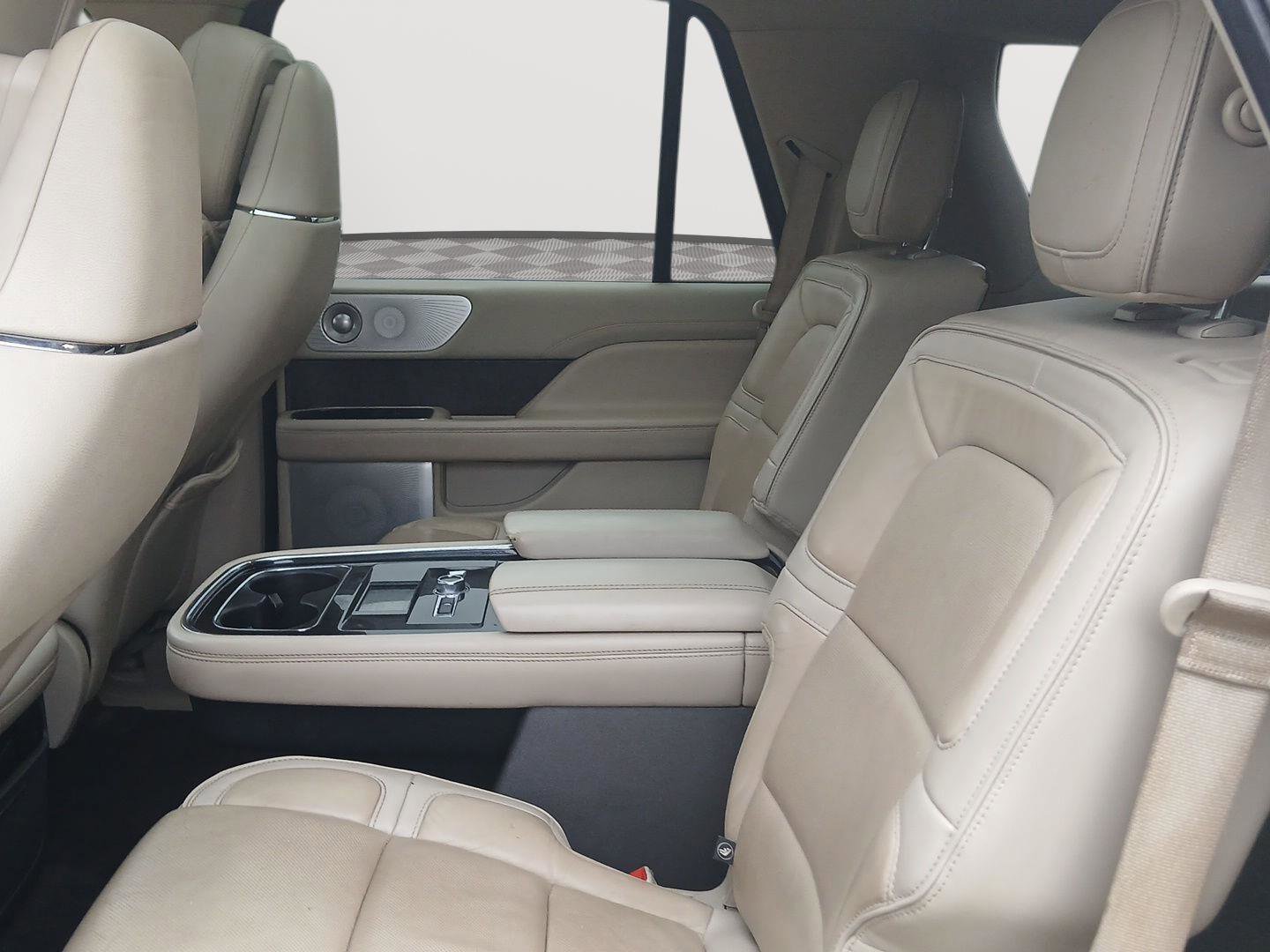 Used 2019 Lincoln Navigator Reserve image 22