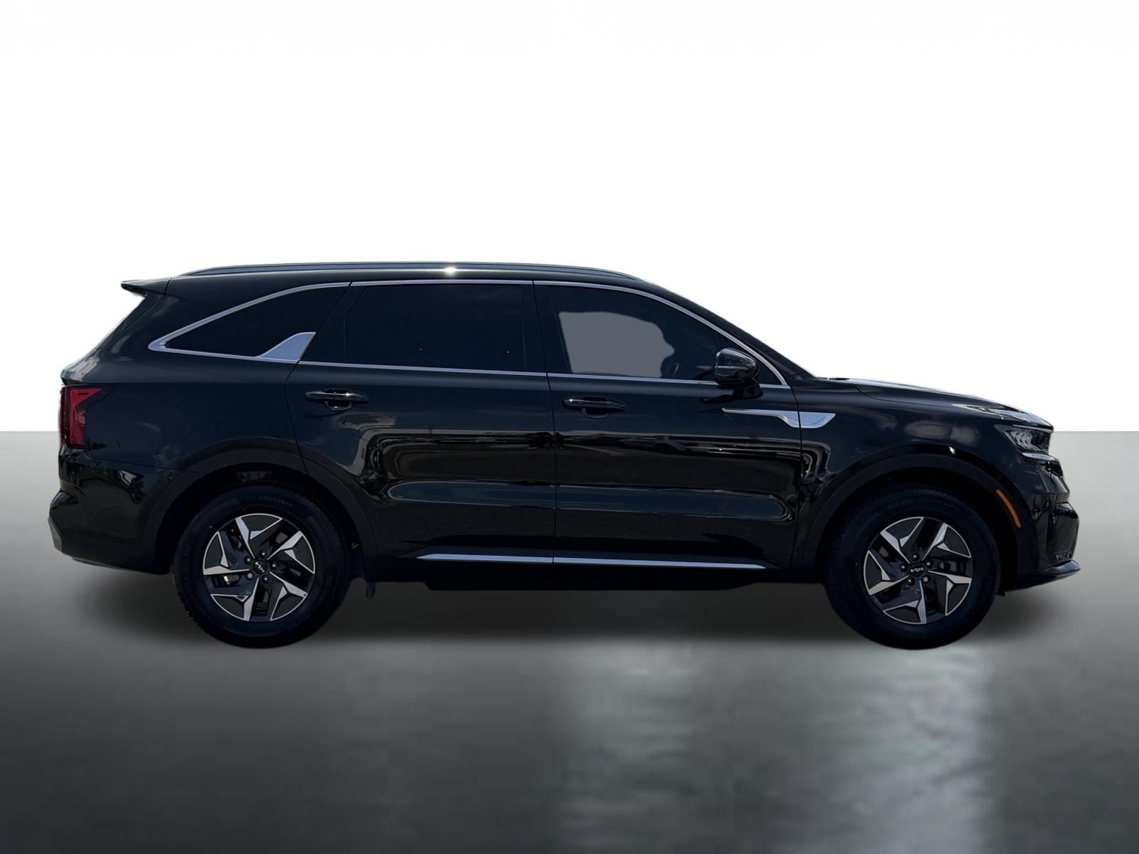 Certified 2023 Kia Sorento EX FWD image 9