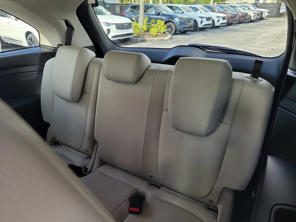 Used 2025 Honda Odyssey EX-L image 12
