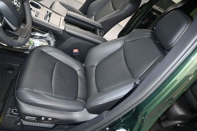 Used 2026 Toyota Sienna XLE Woodland Edition AWD/4WD image 10