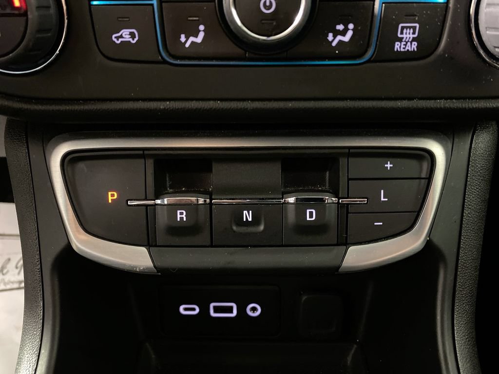 Used 2024 GMC Terrain SLE w/ Driver Convenience Package AWD/4WD image 19