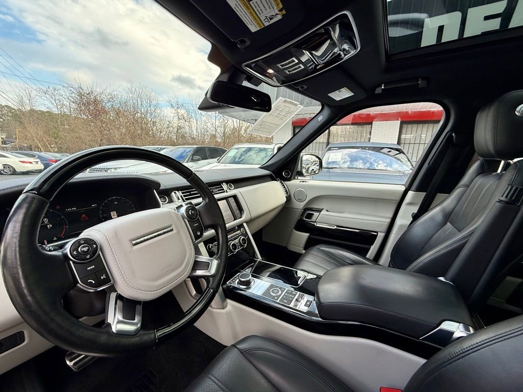 Used 2015 Land Rover Range Rover Supercharged image 15
