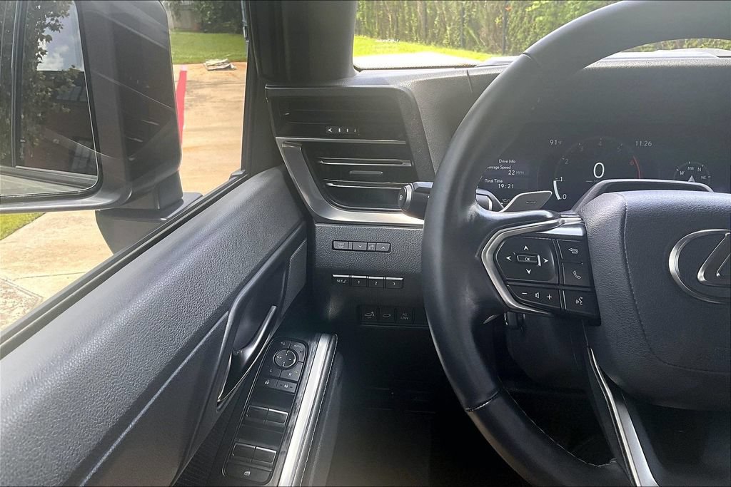 Used 2024 Lexus GX 550 AWD/4WD image 26