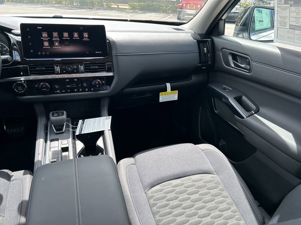 New 2026 Nissan Pathfinder SV image 12