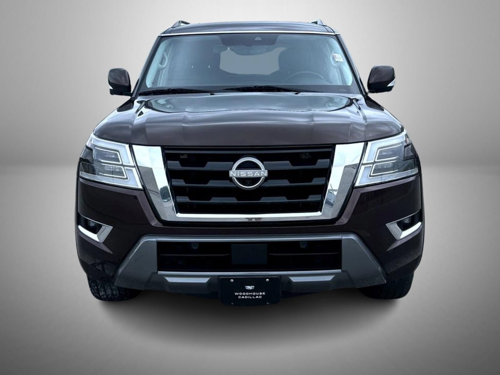 Used 2021 Nissan Armada SL w/ Captain's Chairs Package AWD/4WD image 2